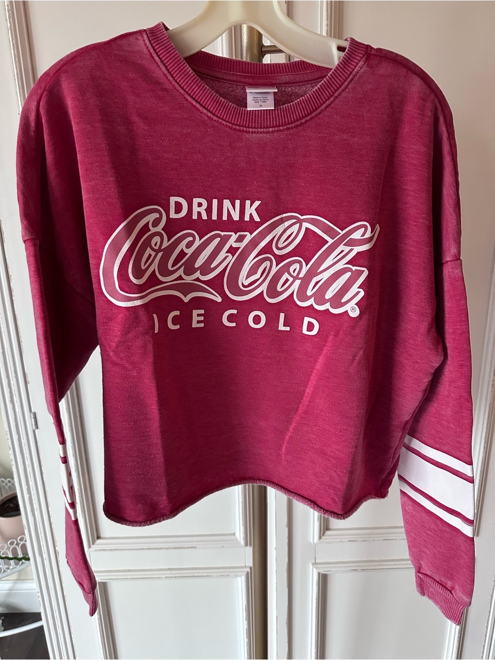 Coca Cola Women's Red vintage wash Logo Crewneck Sweatshirt